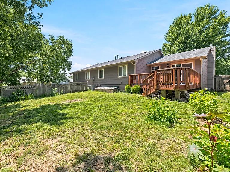 1428 N Rawhide St — Photo 37