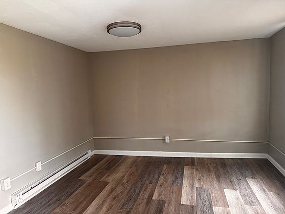 5th image of 940 S Highland Ave #1/2