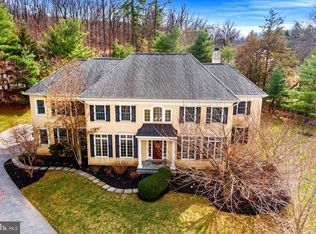 371 Trillium Ln, Wayne, PA 19087