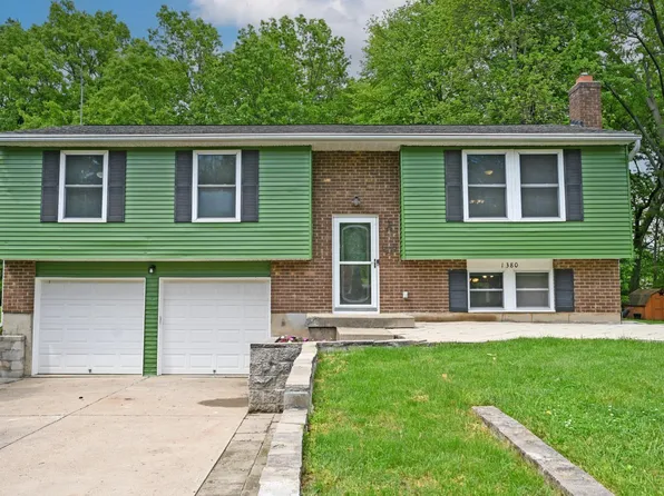 1380 Finch Ln, Milford, OH 45150