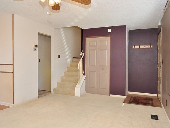 4th image of 3131 N Cranberry St