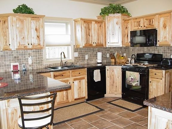 3rd image of 2526 Latigo Dr