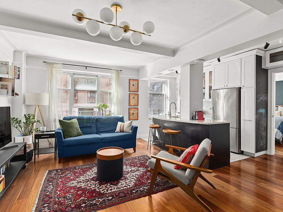 1st image of 233 W 99th St APT 3D