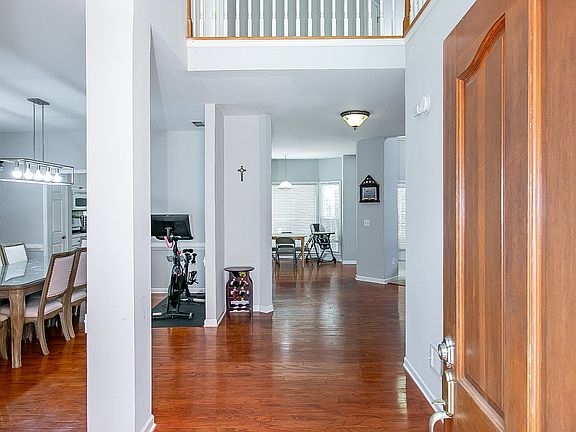 4th image of 3143 Blairhill Ct