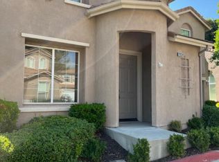 29334 Belle Villa Ct, Highland, CA 92346
