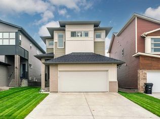 236 W Walden Hts SE, Calgary, AB T2X 0V7