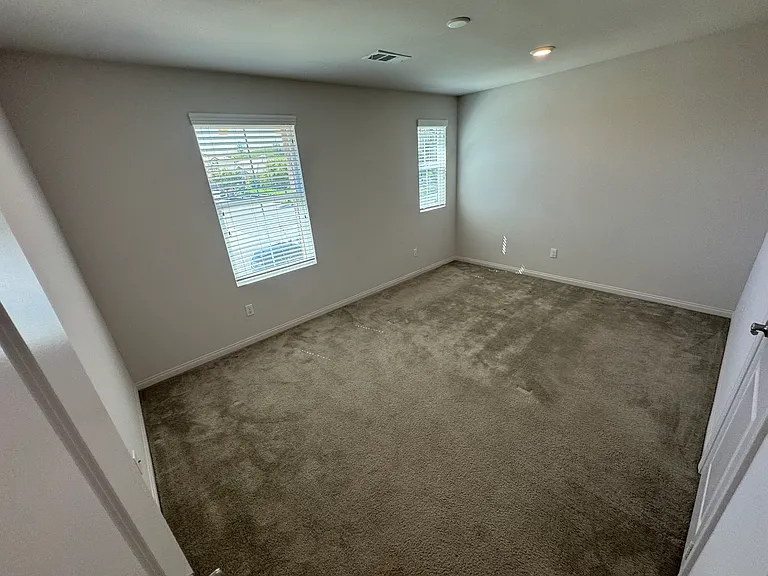 446 Almond Ln — Photo 20