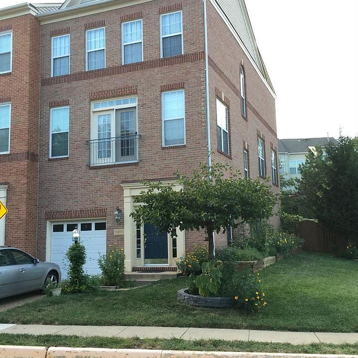 1st image of 13610 Acorn Hunt Pl