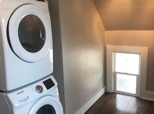 306 N 1st St #2, Rockford, IL 61107