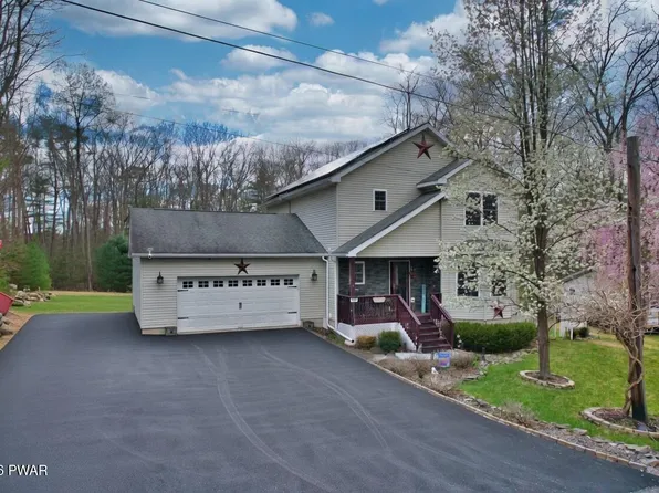 111 Onandaga Rd, Shohola, PA 18458