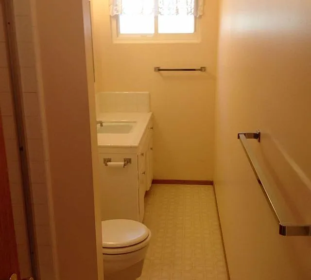2120 Edmart St — Photo 7