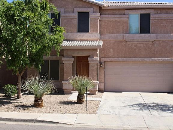 2nd image of 1300 E Saddle Way