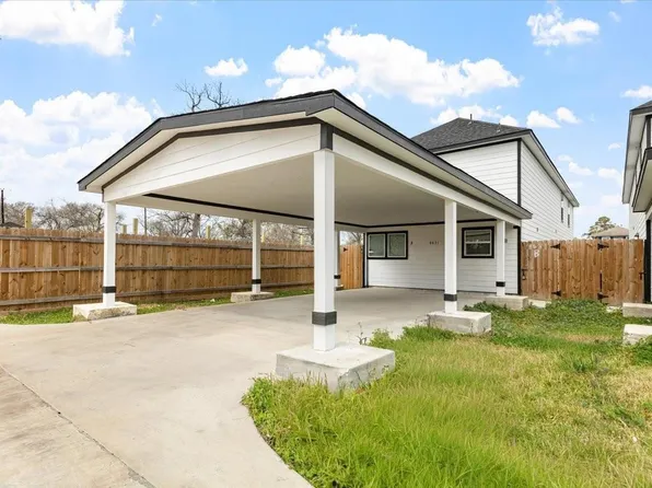 8631 Peachtree St, Houston, TX 77016