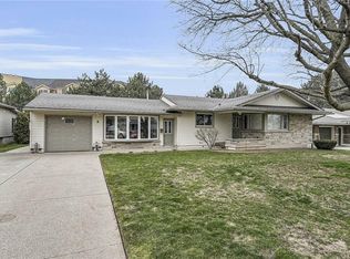 5 Cherrywood Ave, Grimsby, ON L3M2M9