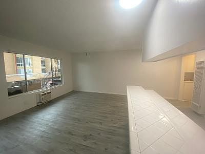 1st image of 1616 N Formosa Ave APT 12