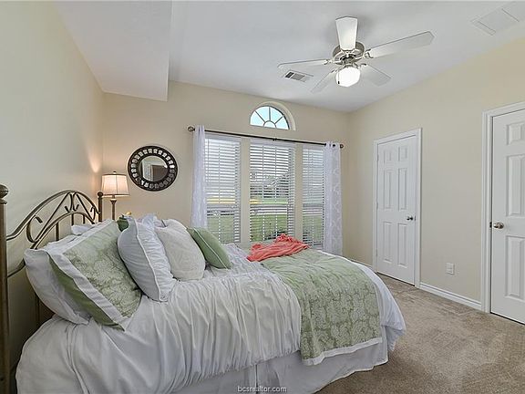 5th image of 1414 Salem Ct