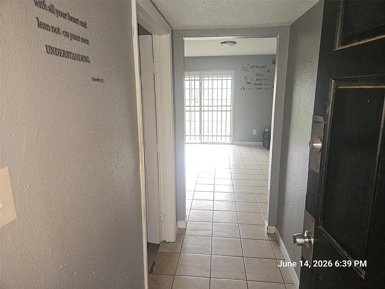1534 Tarberry Rd — Photo 2