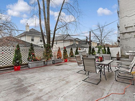 5th image of 2331 Ocean Ave #1EE