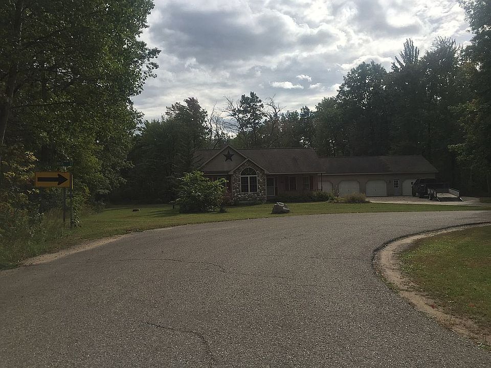1st image of 3290 Ireta St