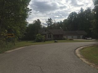 3290 Ireta St, Harrison, MI 48625