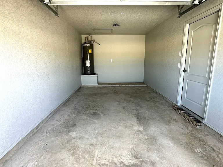 127 Cameron Dr #B — Photo 11