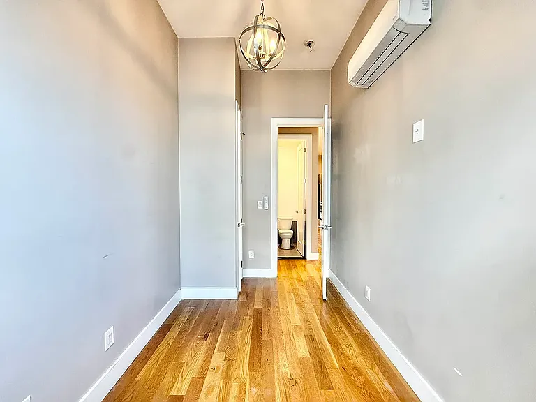 344 McGuinness Blvd #2R — Photo 10
