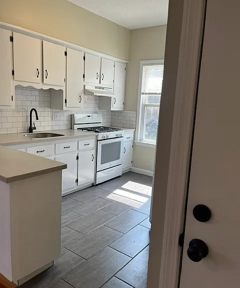 531 N Front St #1 — Photo 3