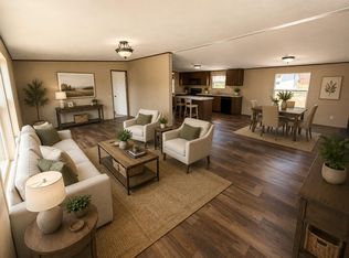 10 Seals Creek Rd, Lockhart, TX 78644