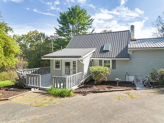 4th image of 474 Tarbell Hill Rd