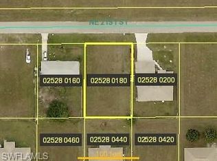 320 NE 21st St, Cape Coral, FL 33909
