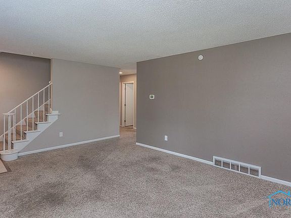 3rd image of 4448 Cherry Creek Ln