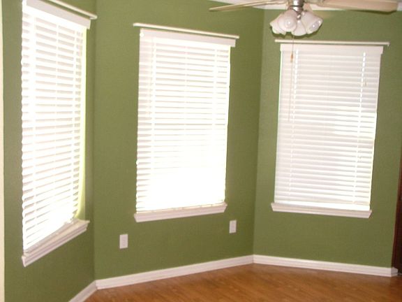 4th image of 1000 Sommerfeld Dr