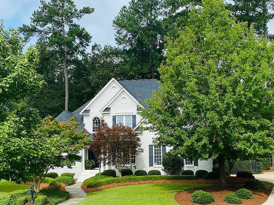 1st image of 916 Chesapeake Pl