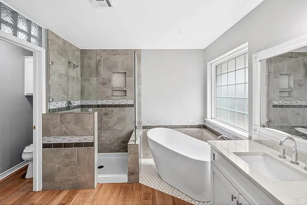 13905 Hawksnest Bay Dr — Photo 20