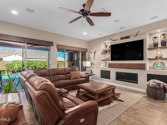5th image of 26446 W LONE CACTUS Drive