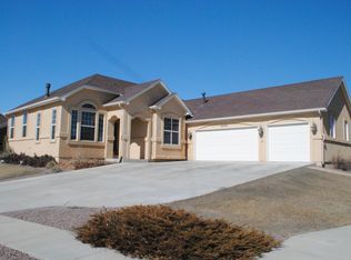 6064 Box Canyon Rd, Colorado Springs, CO 80924