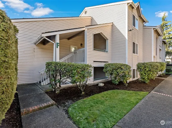 1825 S 330th Street #F101, Federal Way, WA 98003