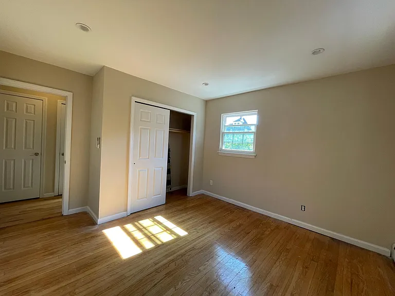 43-10 Orient Ave #2 — Photo 21