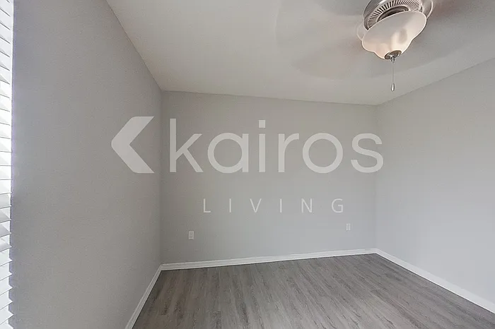 8610 SW 44th Ct — Photo 12