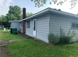 422 Queen Rd, Medway, OH 45341