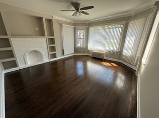7932 S Yates Blvd #1, Chicago, IL