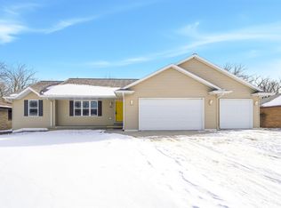531 Chain Dr, Appleton, WI 54915
