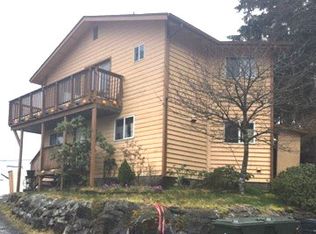 715 College Ct, Ketchikan, AK 99901