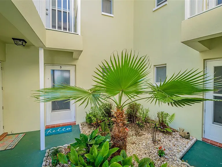 2566 Gary Cir #3 — Photo 24
