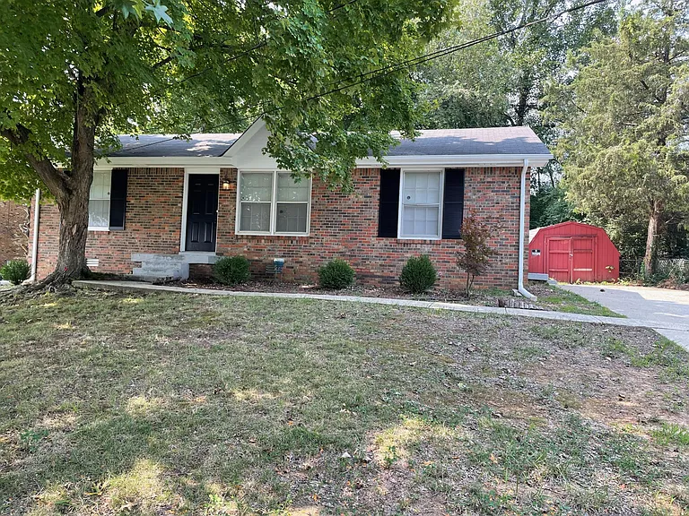 104 Bennett Dr — Photo 20