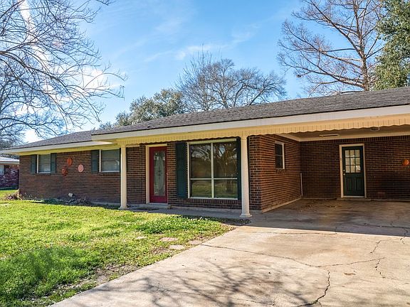 4th image of 213 Birch Dr