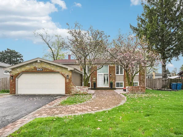 941 W Army Trail Blvd, Addison, IL 60101