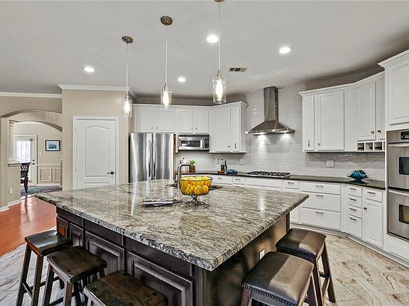 2nd image of 8034 Dabney Ct