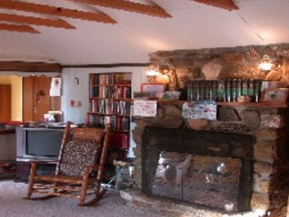 Fireplace.-- Electric