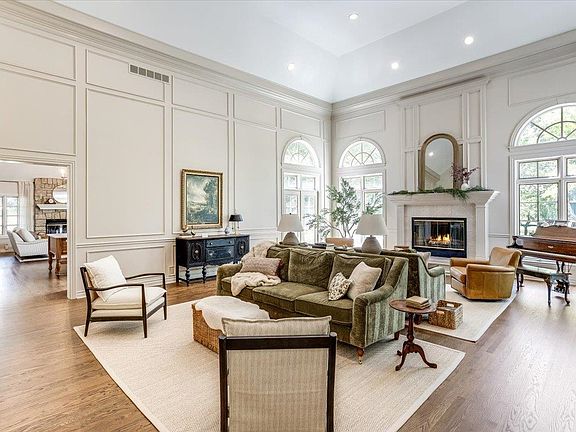 5th image of 14231 E Donegal Cir
